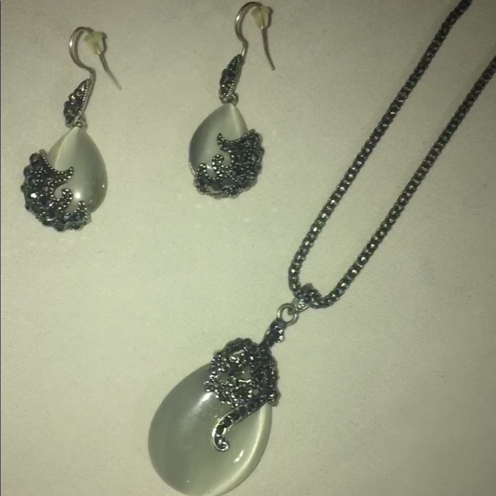 Set of accessories
